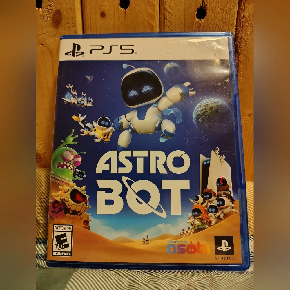 Astro Bot (PS5) - Complete with manual